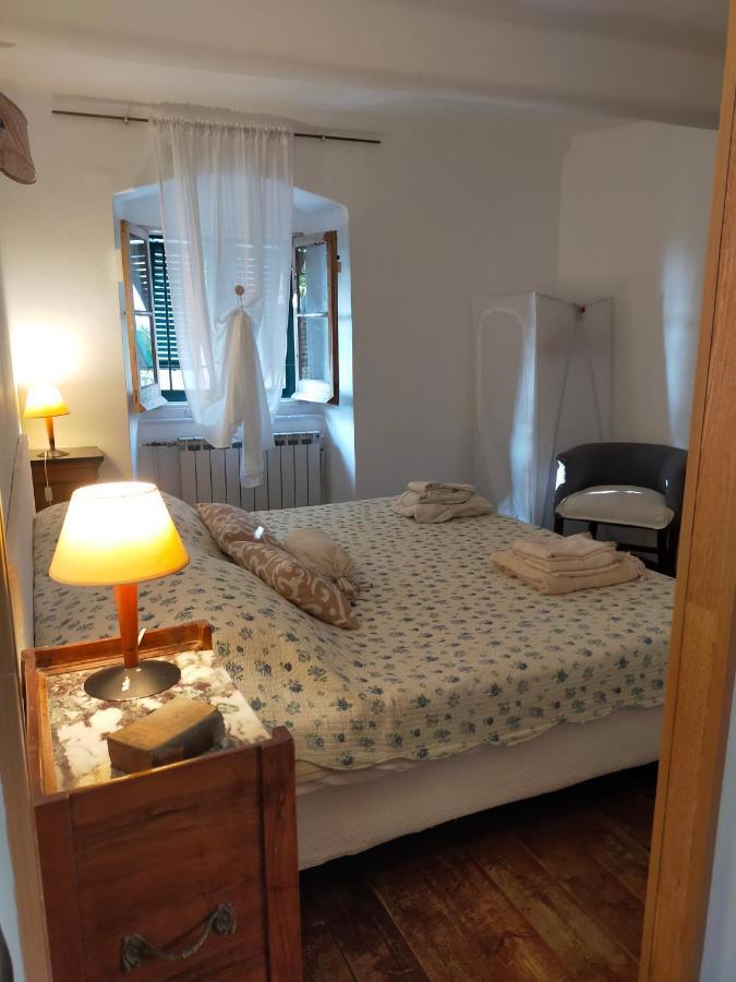 Appartamento Incantevole Con Giardino Genova Eksteriør bilde
